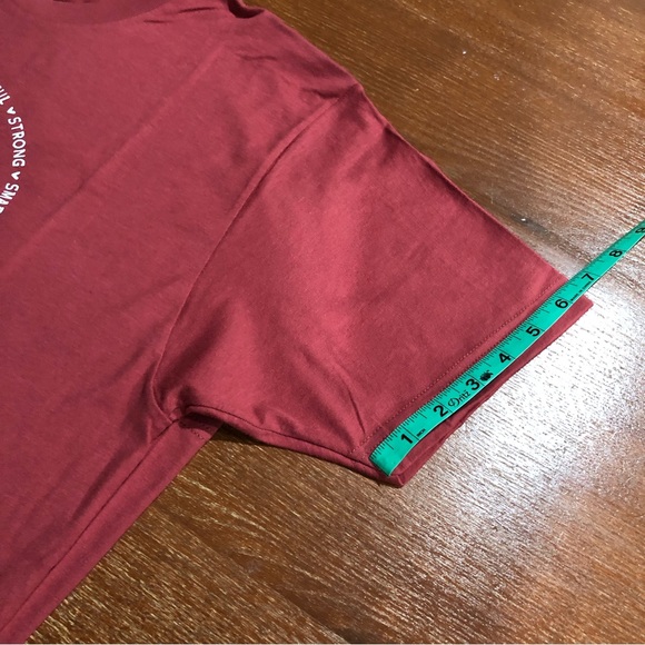 NEW! Crew neck tshirt - Picture 5 of 7